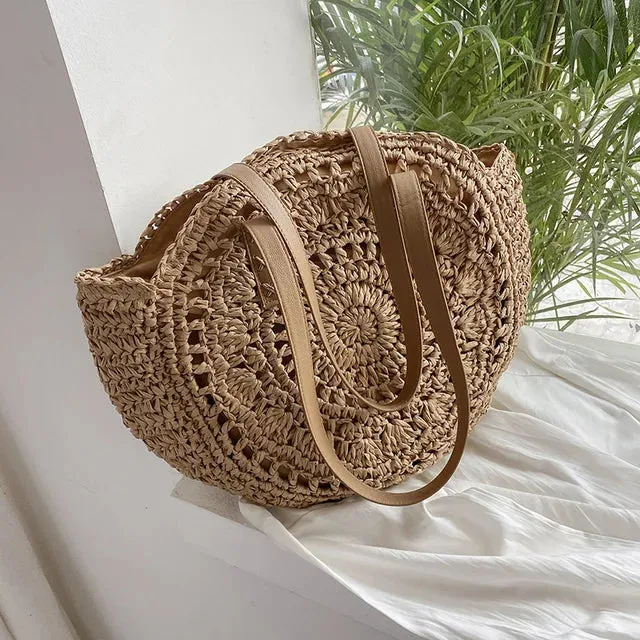 Boho Bliss Round Bag – Chic Straw Shoulder Bag