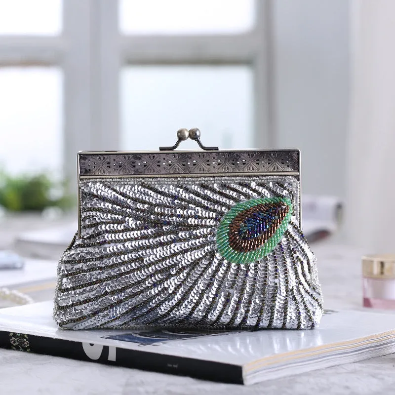 Nightfall Glamour: A Stunning Evening Clutch