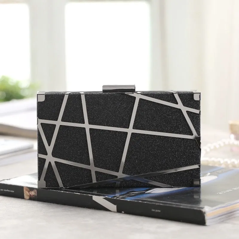 Sleek and Sophisticated: The Evening Clutch Essential