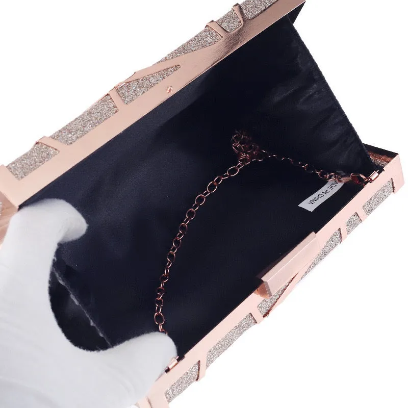 Sleek and Sophisticated: The Evening Clutch Essential