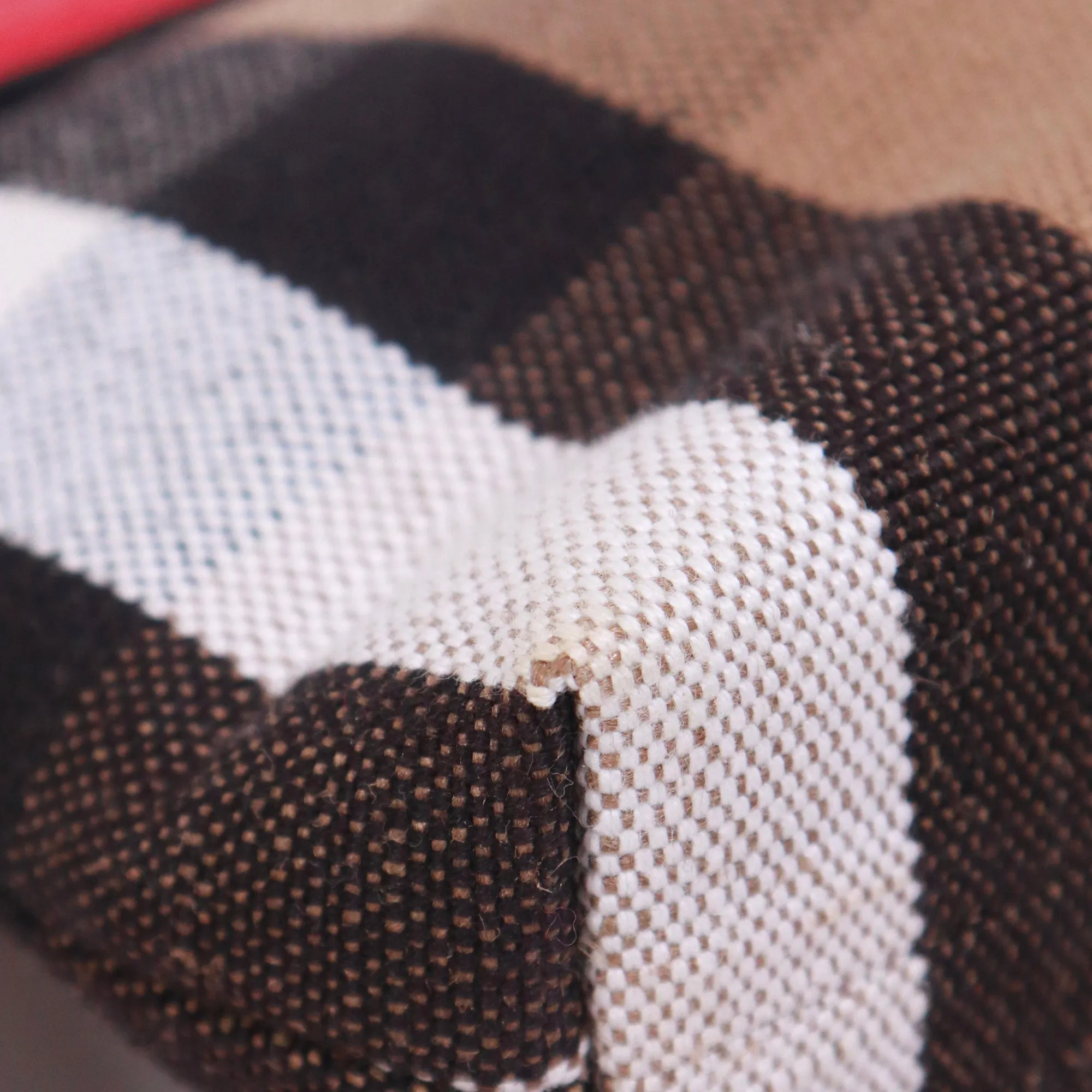 Trendy Inspired Burberry Burberry Handbags Lola